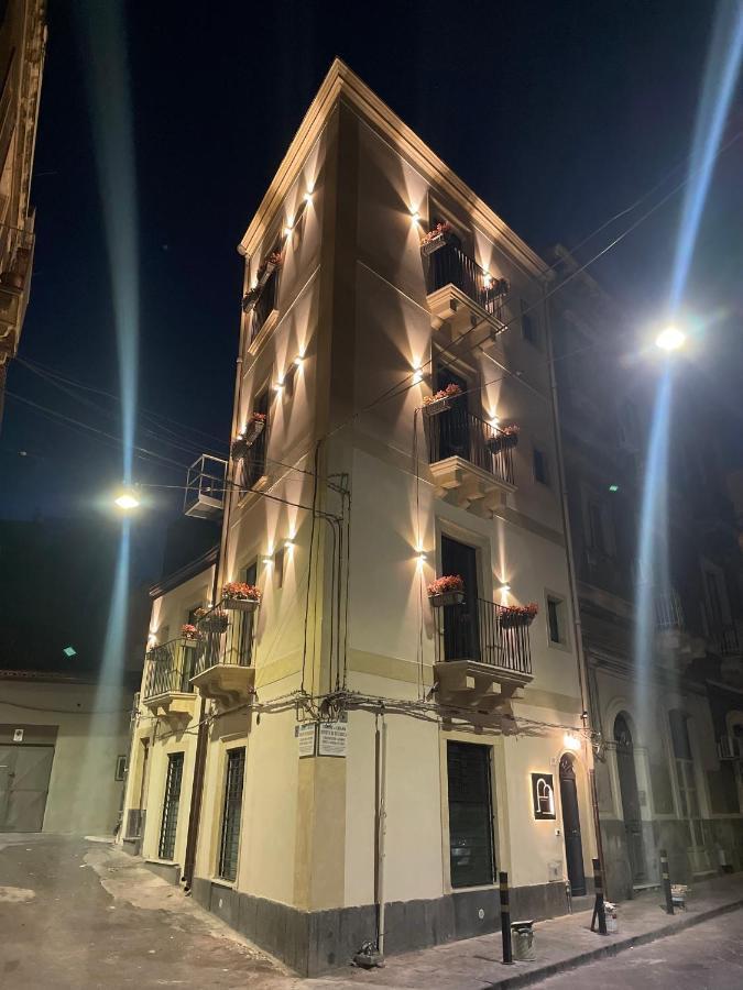 Vicolo San Gaetano -Luxury Rooms- Катания Екстериор снимка