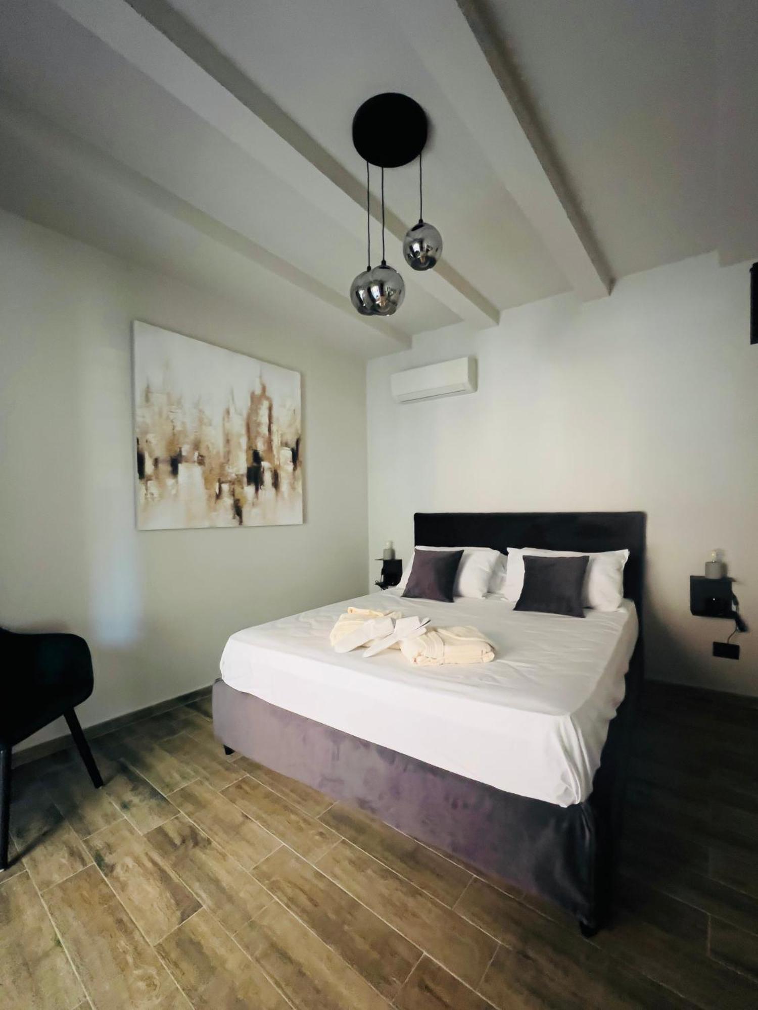 Vicolo San Gaetano -Luxury Rooms- Катания Екстериор снимка
