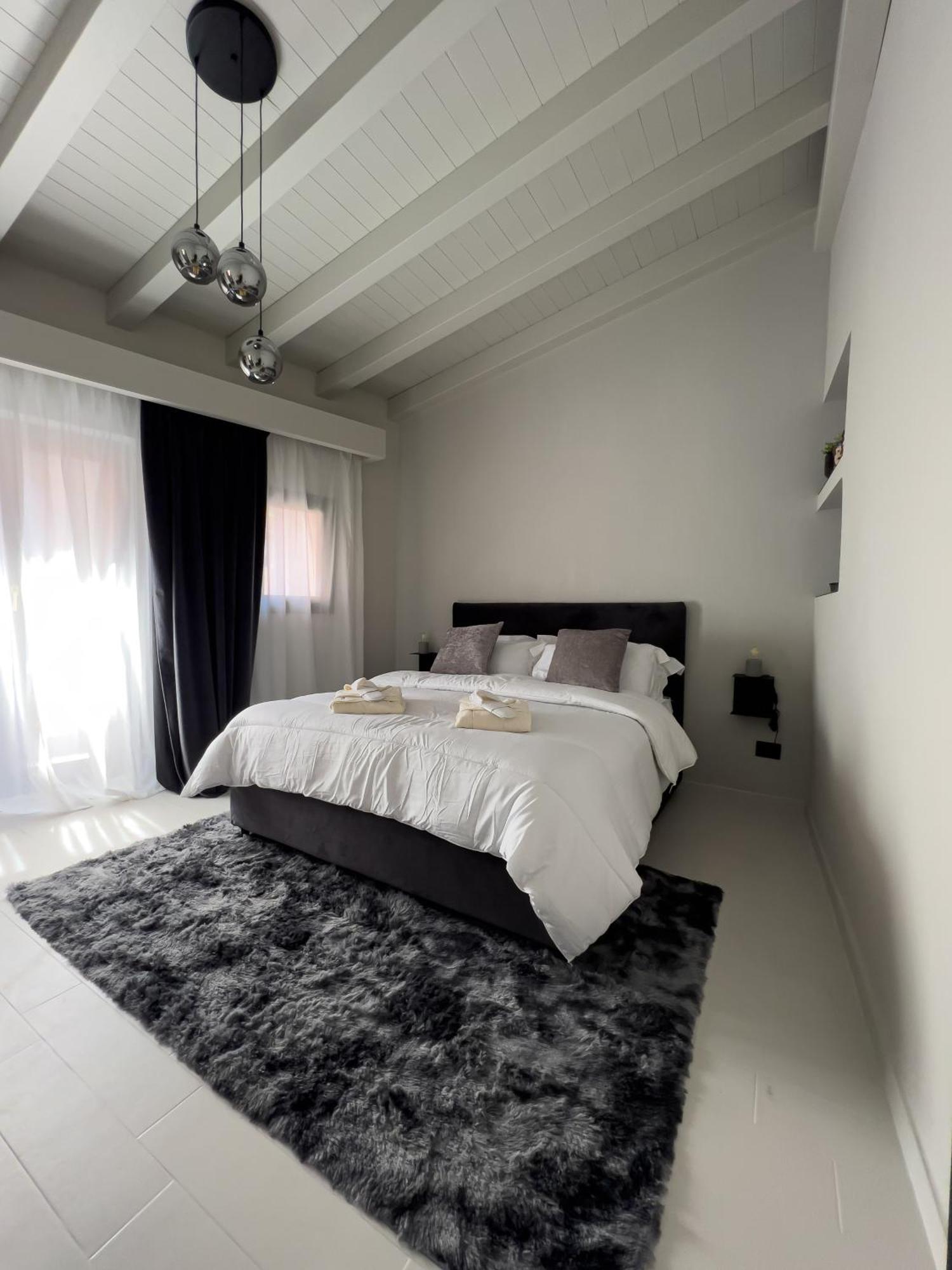Vicolo San Gaetano -Luxury Rooms- Катания Екстериор снимка